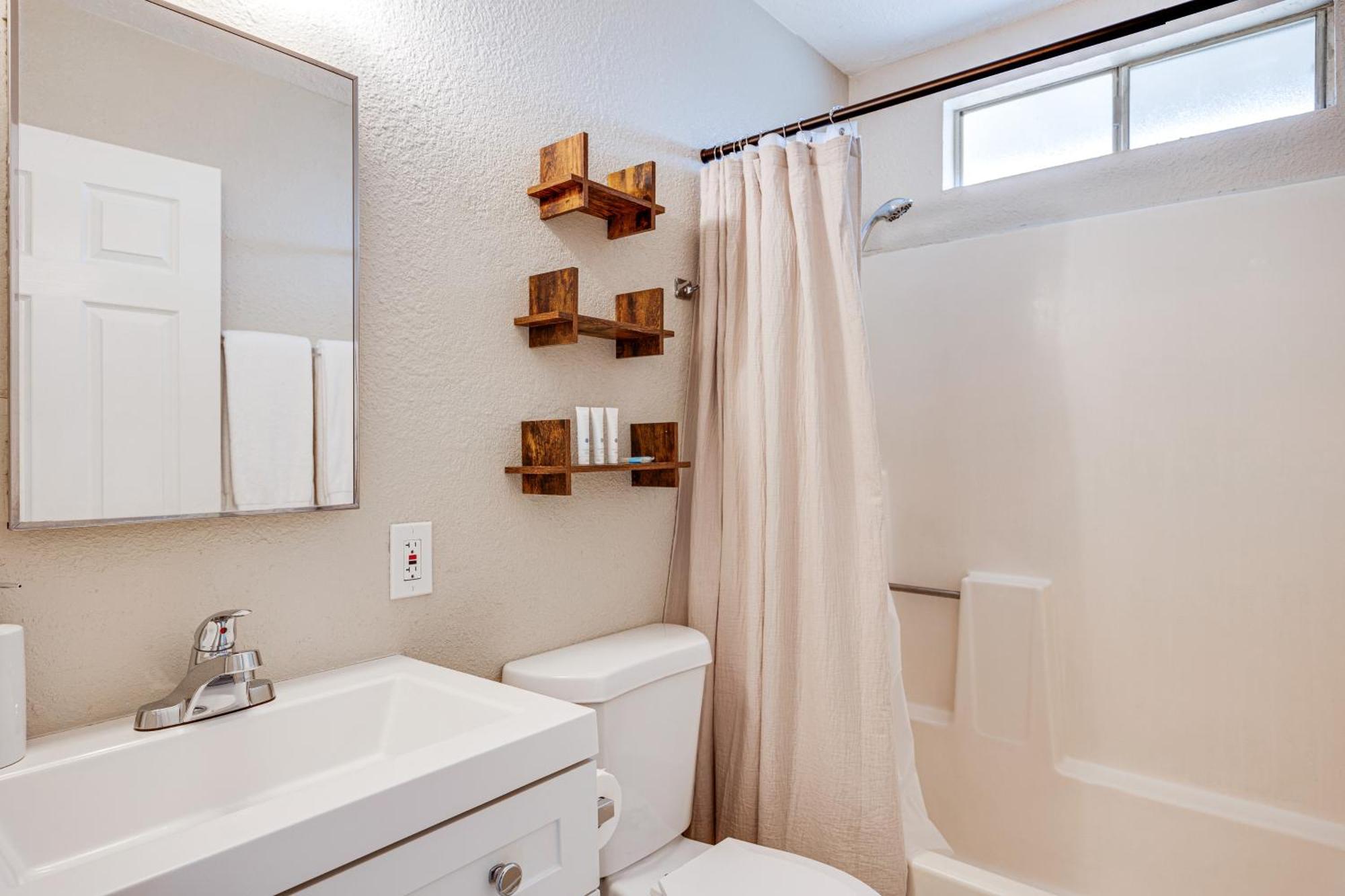 Convenient Joshua Tree Apartment - Walk To Town! Екстер'єр фото